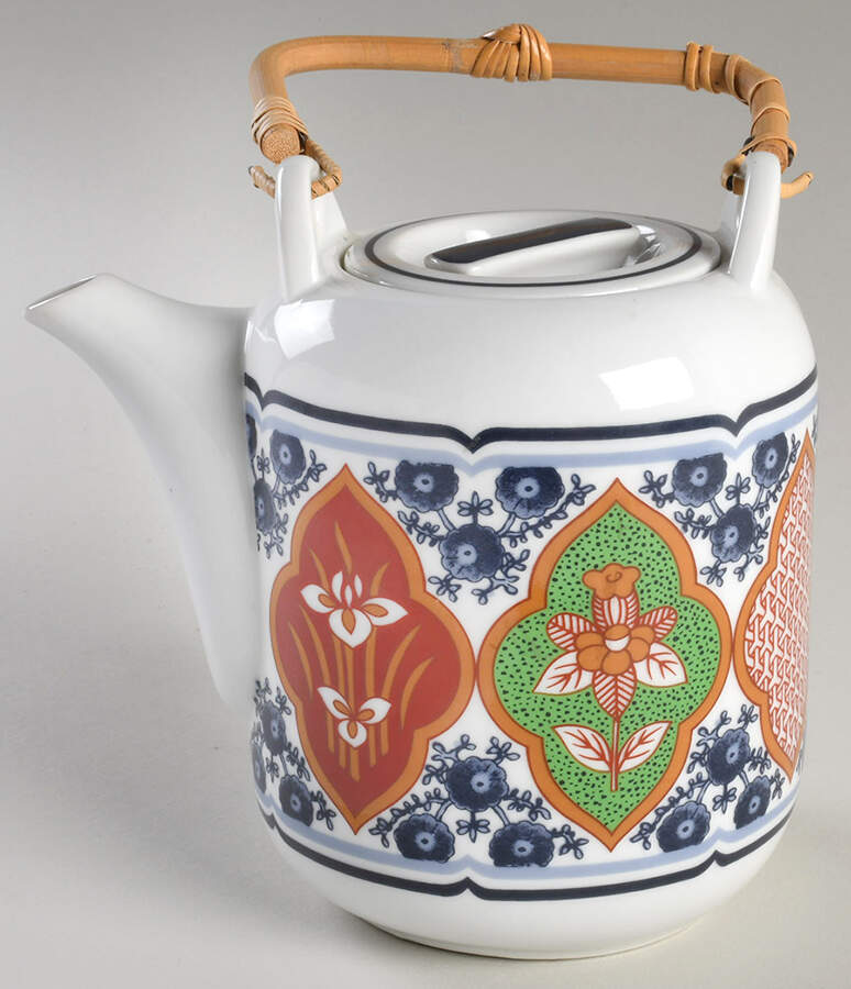 Ancestral Garden Teapot & Lid by Georges Briard-1