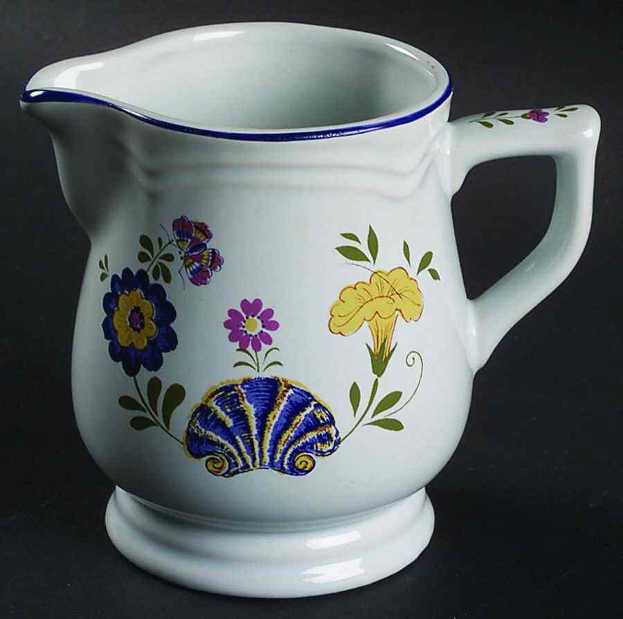 Bretonne Creamer by Georges Briard-1