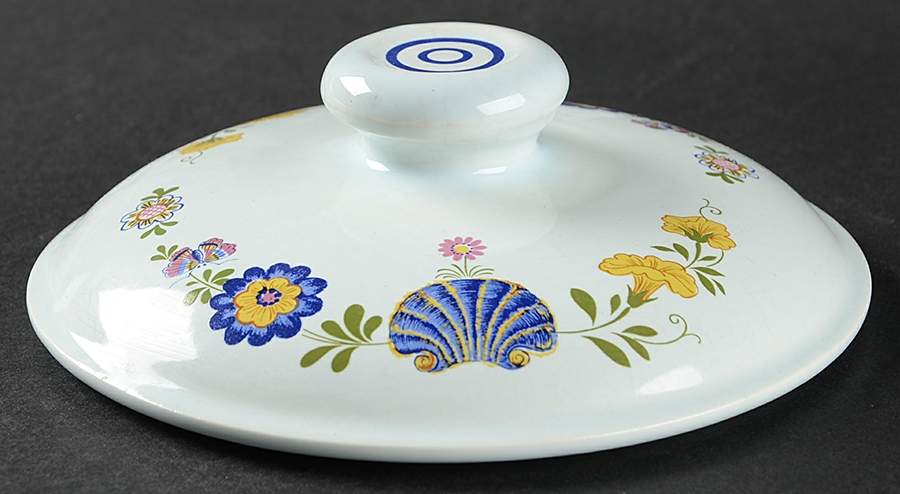 Bretonne Lid for 1.25 Qt Round Casserole by Georges Briard-1
