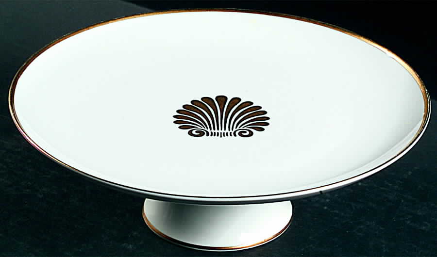 Coquille D'Or Gold 10" Diameter Pedestal Cake Stand by Georges Briard-1