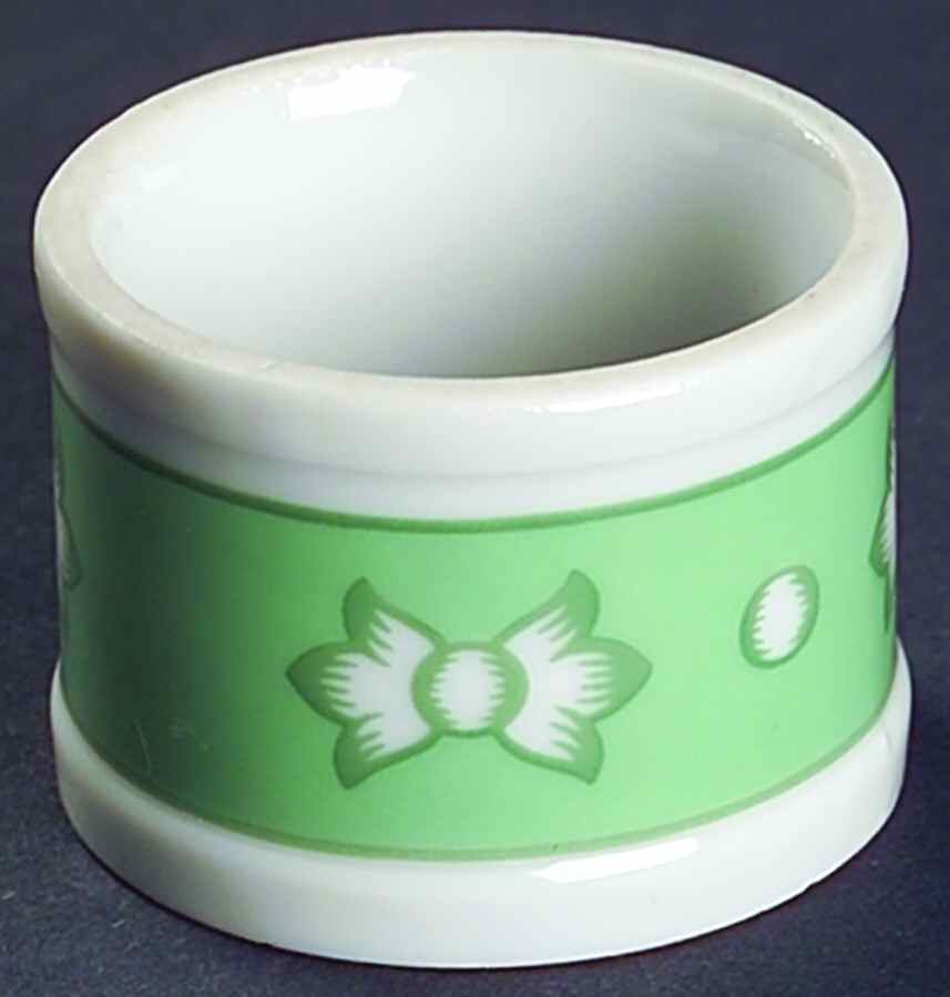 Devonshire Green Napkin Ring by Georges Briard-1