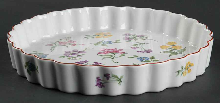 Floral Fantasy 10" Quiche by Georges Briard-1