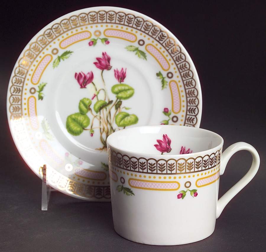 Floral Potpourri Flat Cup & Saucer Set by Georges Briard-1