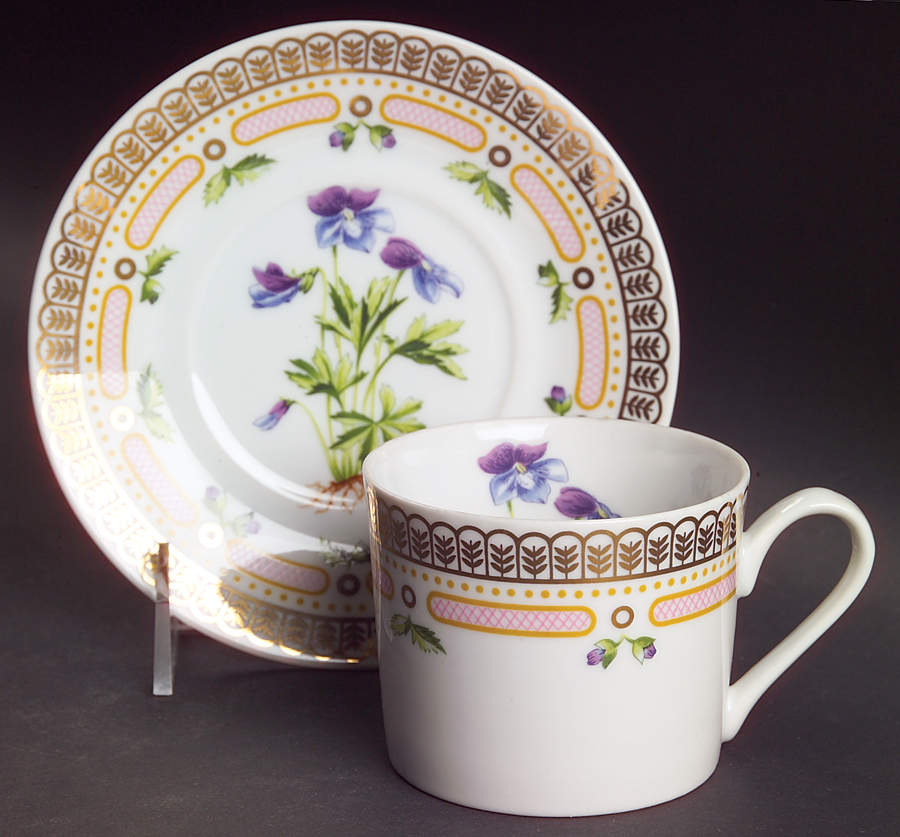 Floral Potpourri Flat Cup & Saucer Set by Georges Briard-1
