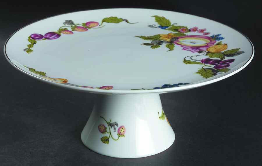 Garden of Eden 10" Diameter Pedestal Cake Stand by Georges Briard-1