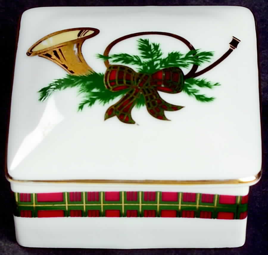 The Hunt Trinket Box & Lid by Georges Briard-1