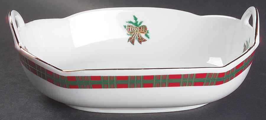The Hunt Round Handled Bowl by Georges Briard-1