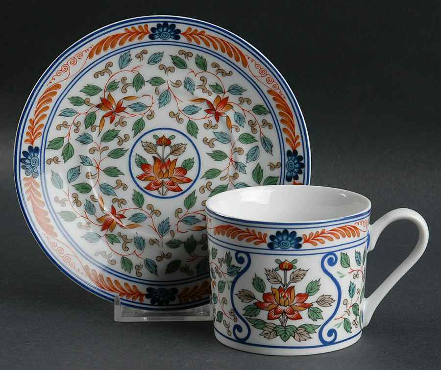 Imari Blossoms Flat Cup & Saucer Set by Georges Briard-1
