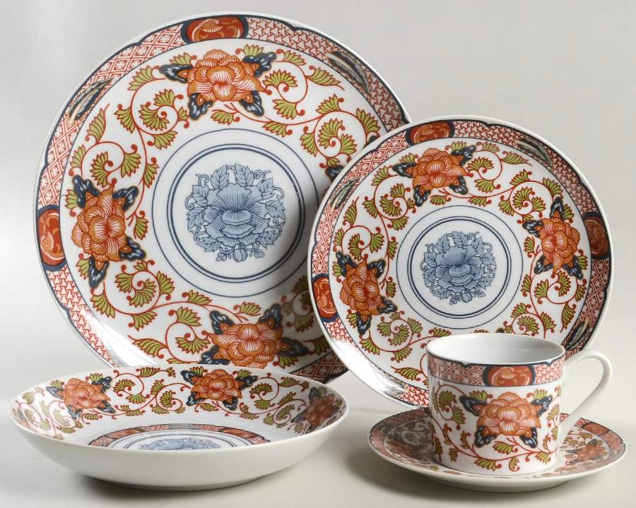 Peony 5 Piece Place Setting by Georges Briard-1