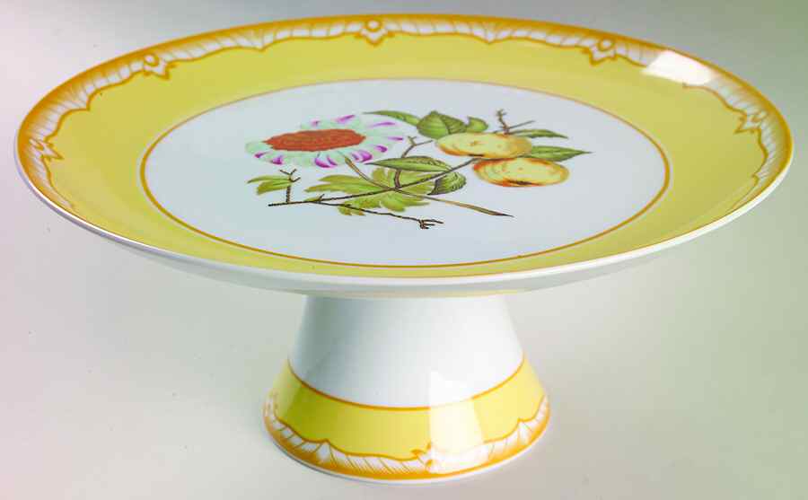 Somerset 10" Diameter Pedestal Cake Stand by Georges Briard-1