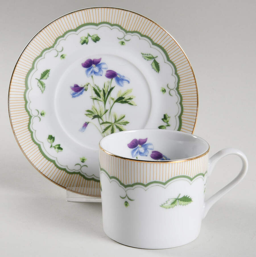 Victorian Gardens Flat Cup & Saucer Set by Georges Briard-1