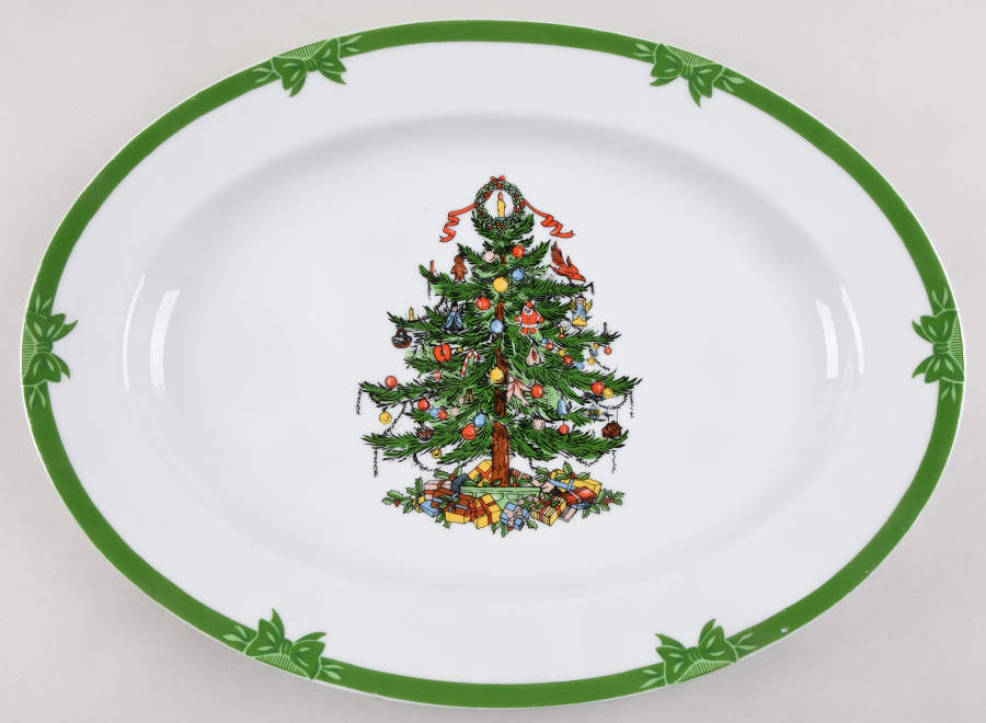 Yule Tide 16" Oval Serving Platter by Georges Briard-1