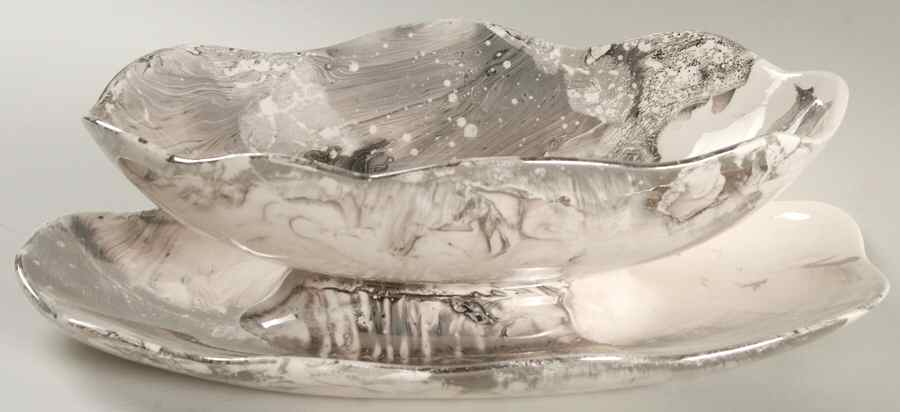 Surf Ballet (White & Platinum) Gravy Boat with Attached Underplate by Sascha Brastoff-1