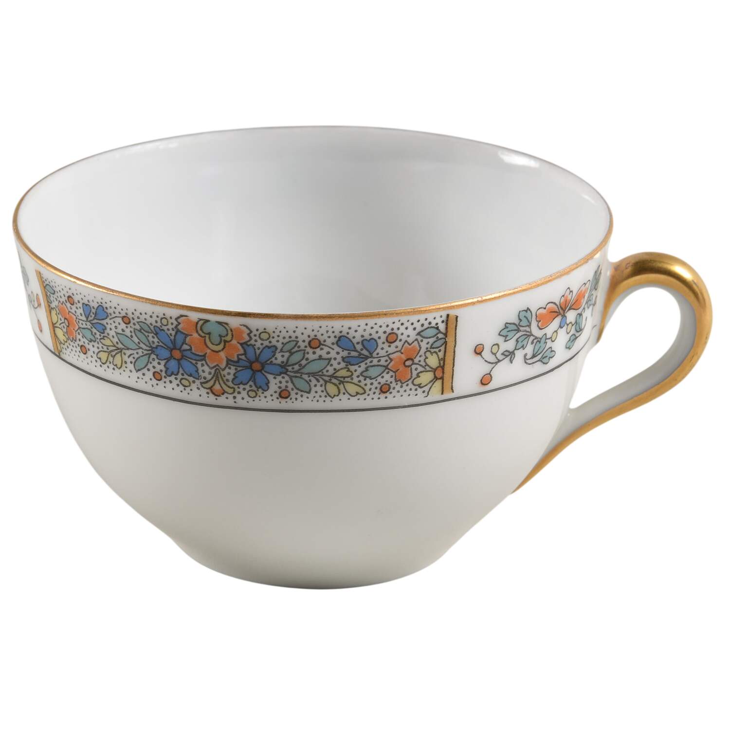 12427 Flat Cup by Bassett-1