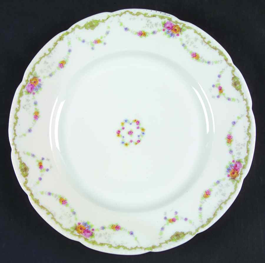 BSS16 Dinner Plate by Bassett-1