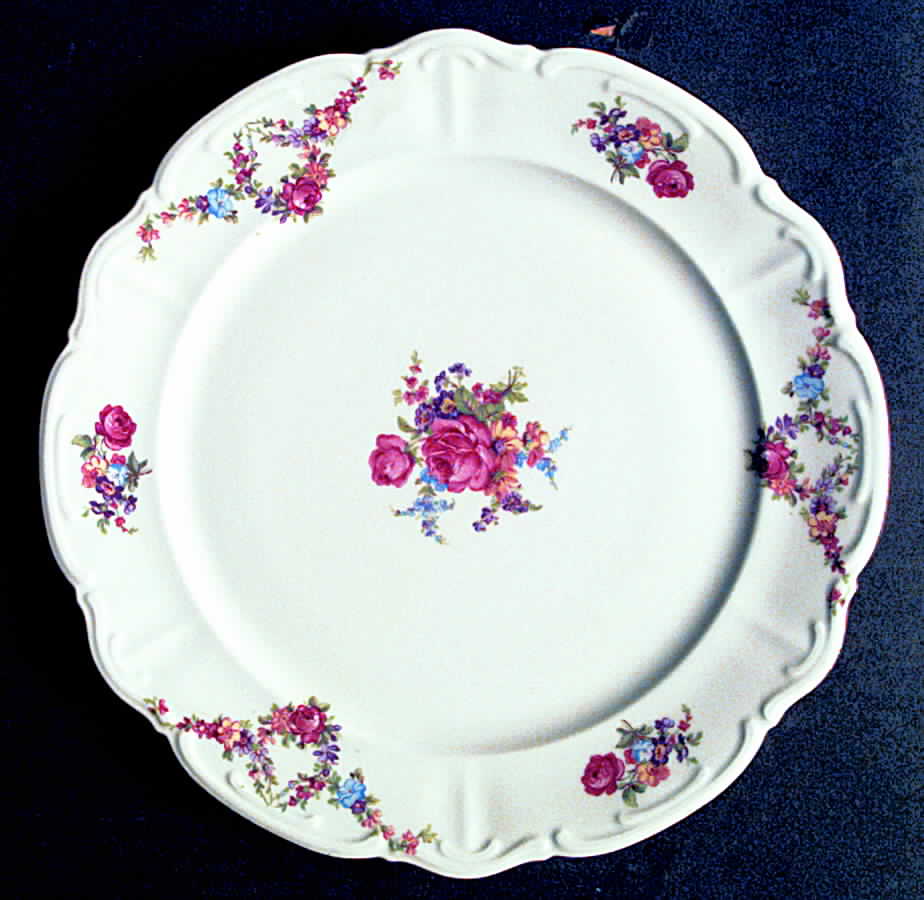 7181 Dinner Plate by Bareuther & Co-1