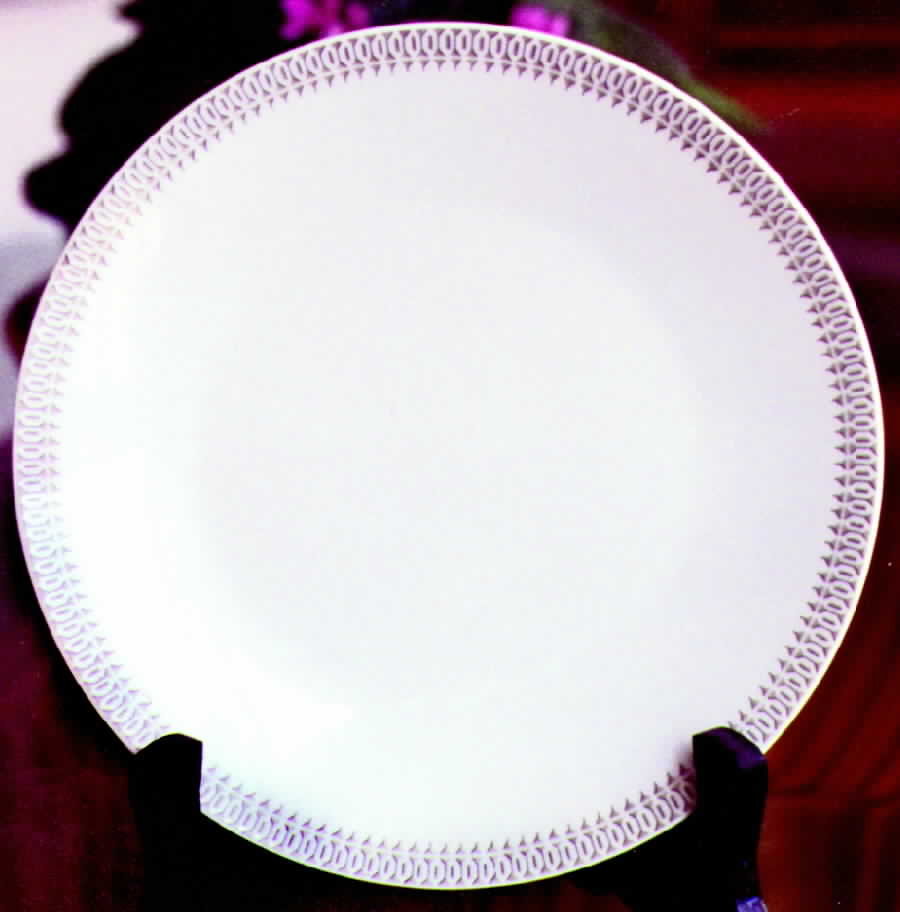 BTH24 Dinner Plate by Bareuther & Co-1