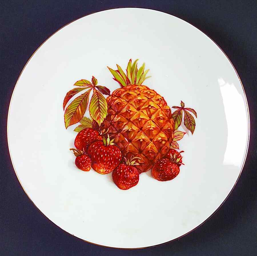 BTH4 (1-16" Gold Trim) Salad Plate by Bareuther & Co-1