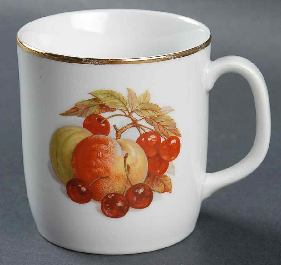 BTH4 (1-16" Gold Trim) Mug by Bareuther & Co-1