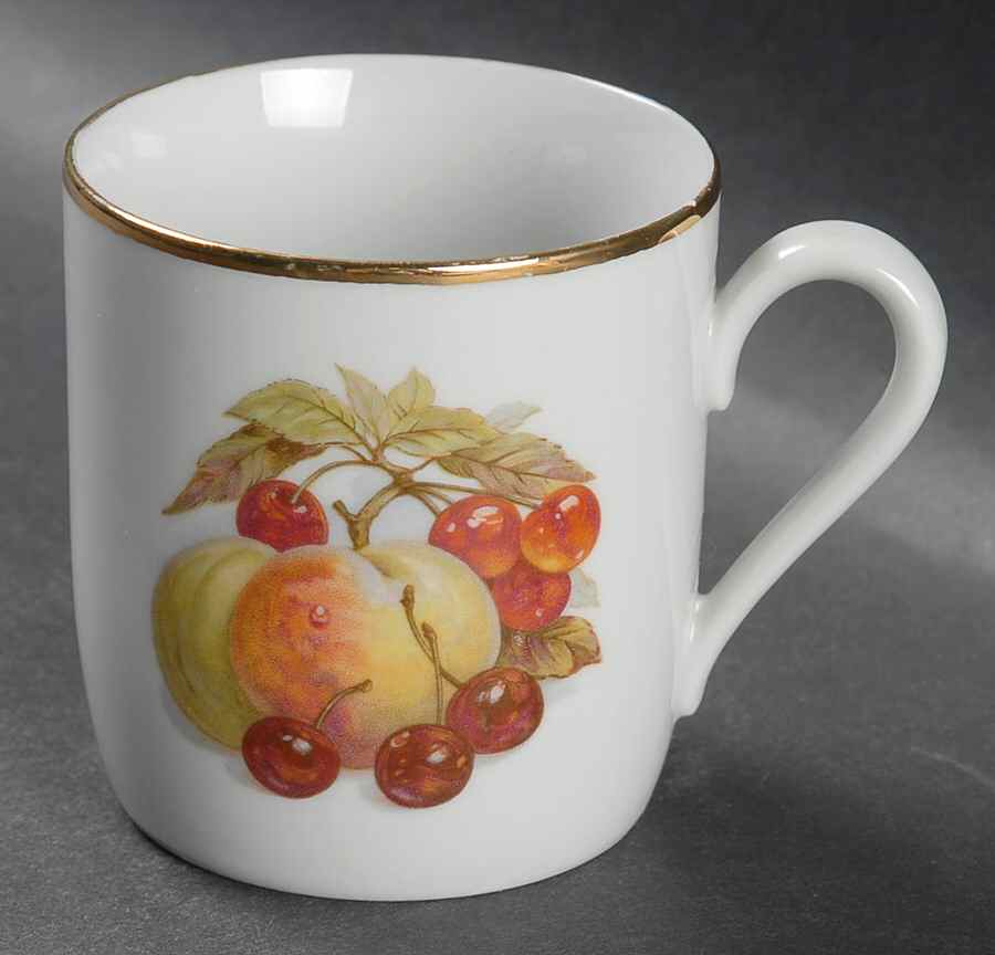 BTH4 (1-16" Gold Trim) Mug by Bareuther & Co-1