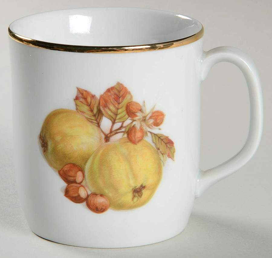 BTH4 (1-16" Gold Trim) Mug by Bareuther & Co-1