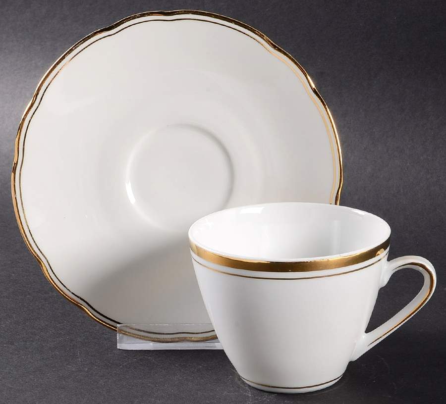 BTH48 Flat Cup & Saucer Set by Bareuther & Co-1