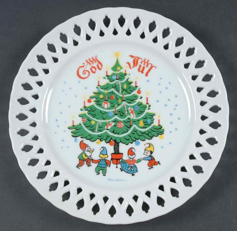 God Jul (White) Plate Wall by Berggren Traynor-1