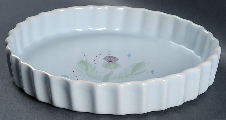 Thistleware 9" Quiche by Buchan-1