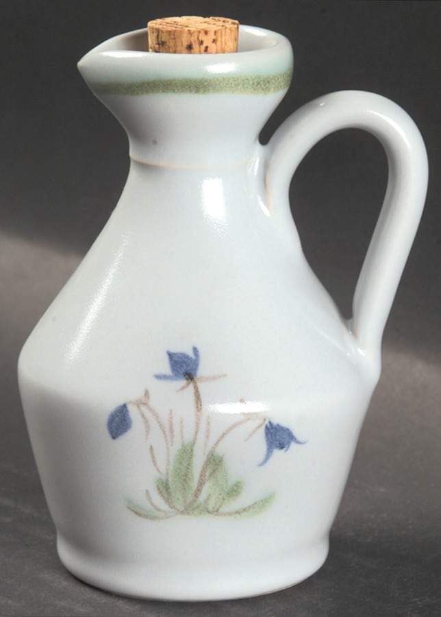 Thistleware Oil with Cork Stopper by Buchan-1