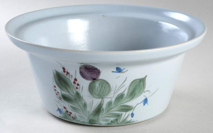 Thistleware 2 Qt Round Covered Casserole No Lid by Buchan-1