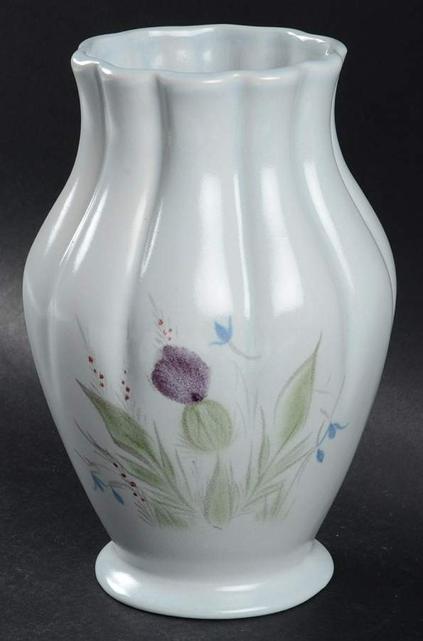 Thistleware 8" Vase by Buchan-1