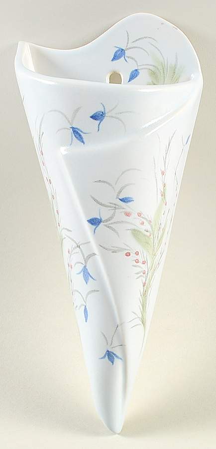 Thistleware 9" Wall Pocket Vase by Buchan-1