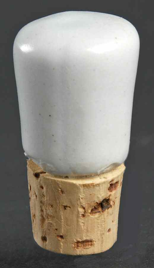 Thistleware Stopper for Vinegar/Oil by Buchan-1