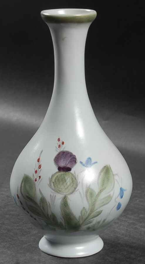 Thistleware 6" Vase by Buchan-1