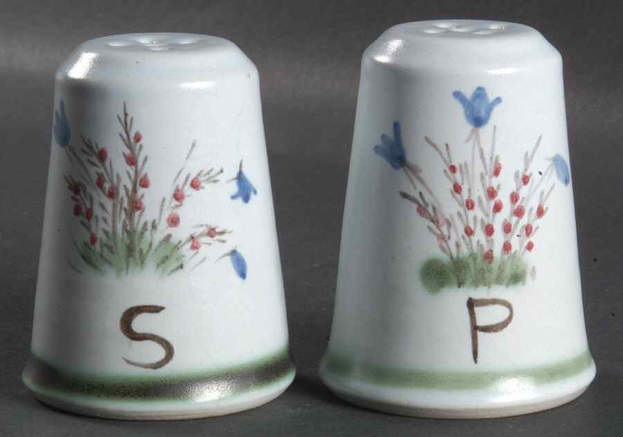 Thistleware Salt & Pepper Set by Buchan-1