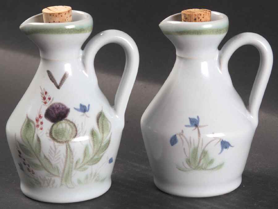 Thistleware Vinegar and Oil with Cork Stoppers by Buchan-1