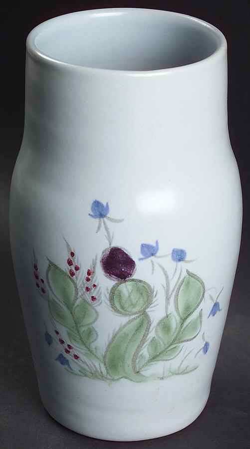 Thistleware 7" Vase by Buchan-1