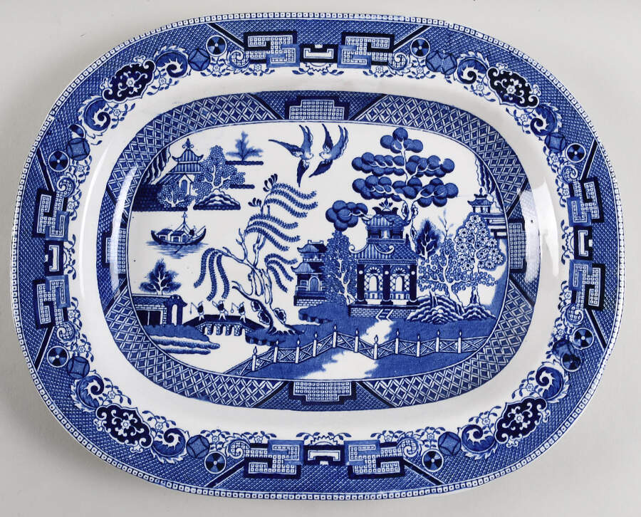 Blue Willow (Non Restaurant, No Trim) 14" Oval Serving Platter by Buffalo Pottery-1