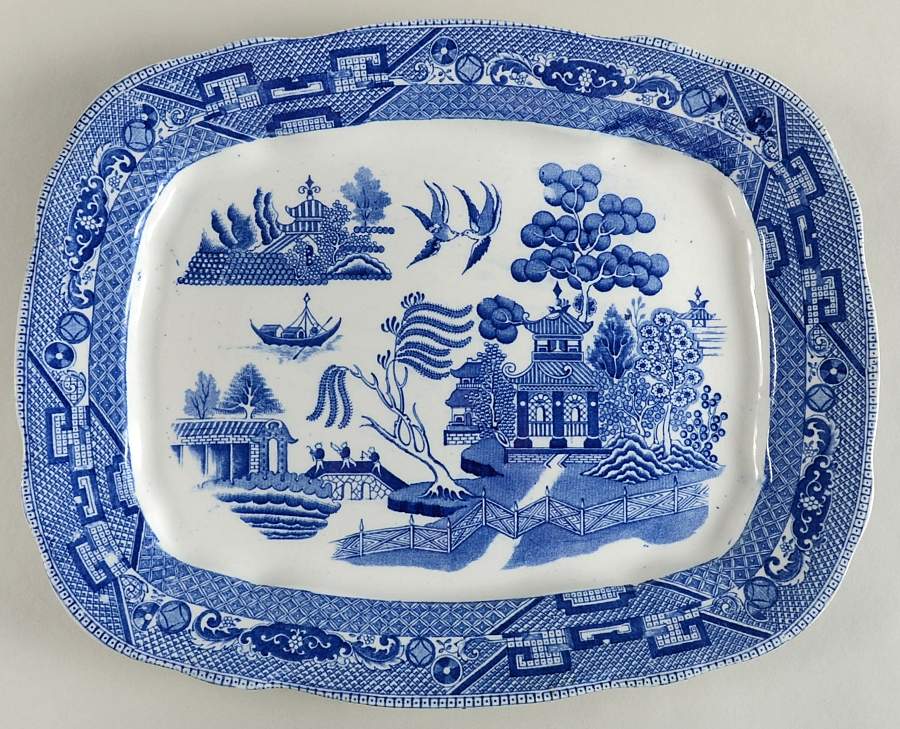 Blue Willow (Non Restaurant, No Trim) 13" Oval Serving Platter by Buffalo Pottery-1