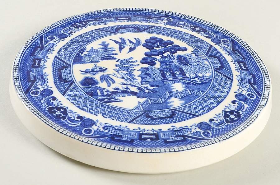 Blue Willow (Non Restaurant, No Trim) Tea Tile by Buffalo Pottery-1