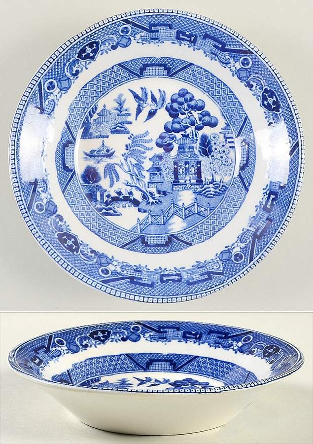 Blue Willow (Non Restaurant, No Trim) Fruit/Dessert (Sauce) Bowl by Buffalo Pottery-1