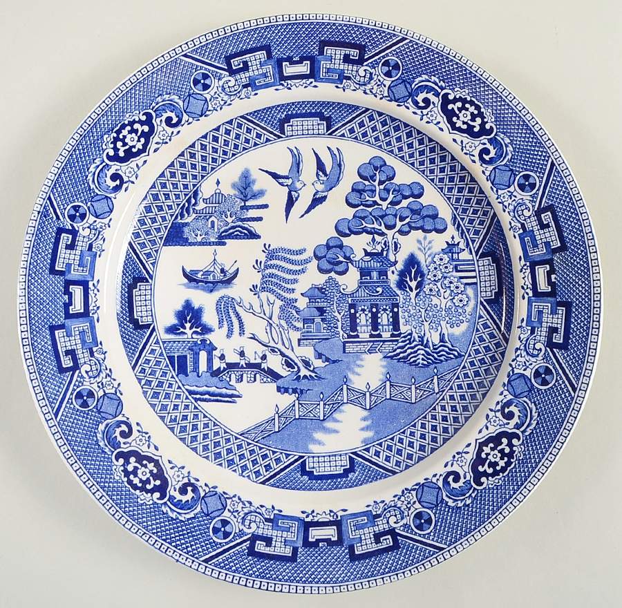 Blue Willow (Non Restaurant, No Trim) Dinner Plate by Buffalo Pottery-1