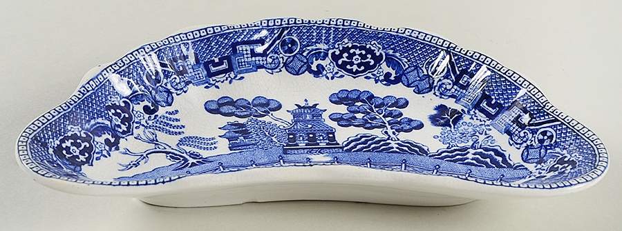 Blue Willow (Non Restaurant, No Trim) Bone Dish by Buffalo Pottery-1