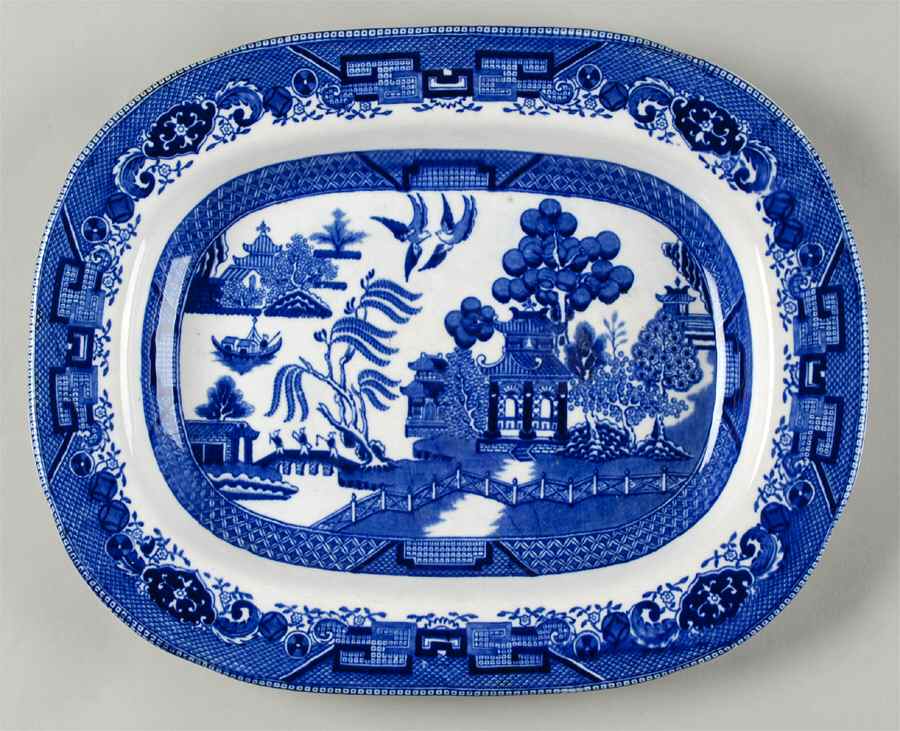 Blue Willow (Non Restaurant, No Trim) 12" Oval Serving Platter by Buffalo Pottery-1