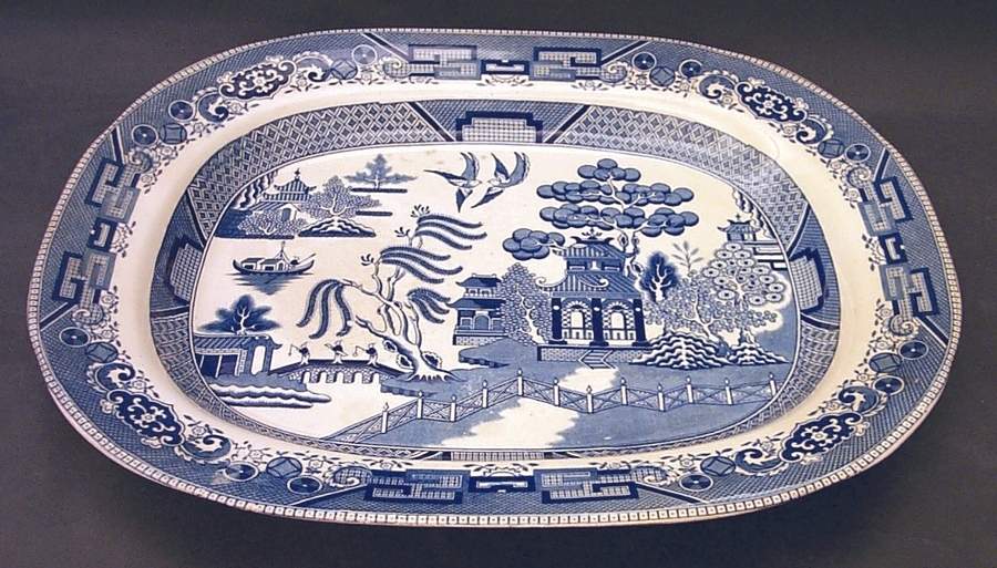 Blue Willow (Non Restaurant, No Trim) 18" Oval Serving Platter by Buffalo Pottery-1