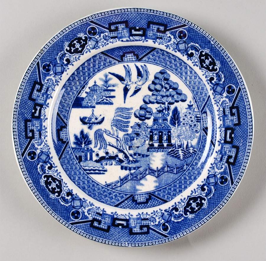 Blue Willow (Non Restaurant, No Trim) Dessert/Pie Plate by Buffalo Pottery-1