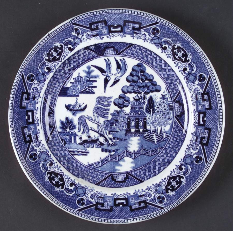 Blue Willow (Non Restaurant, No Trim) Dessert/Pie Plate by Buffalo Pottery-1