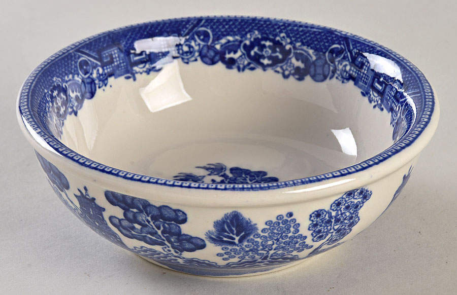 Blue Willow (Restaurant Ware) Coupe Cereal Bowl by Buffalo Pottery-1