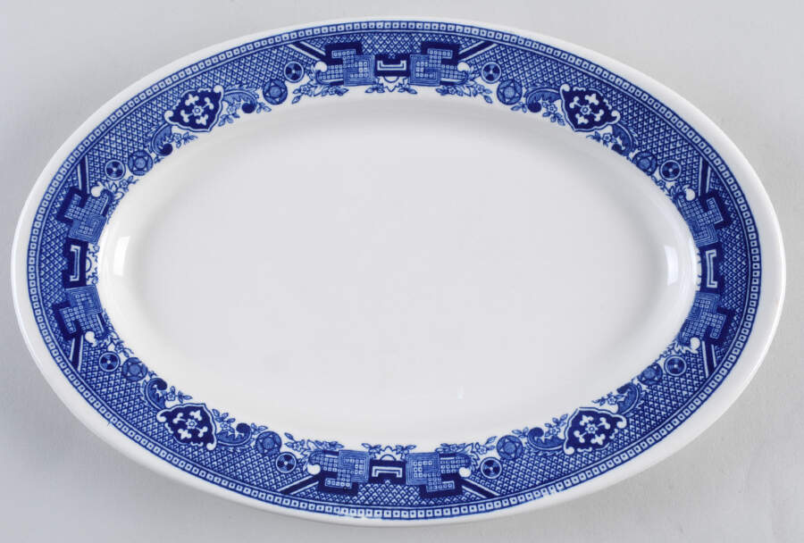 Blue Willow (Restaurant Ware) 13" Oval Serving Platter by Buffalo Pottery-1