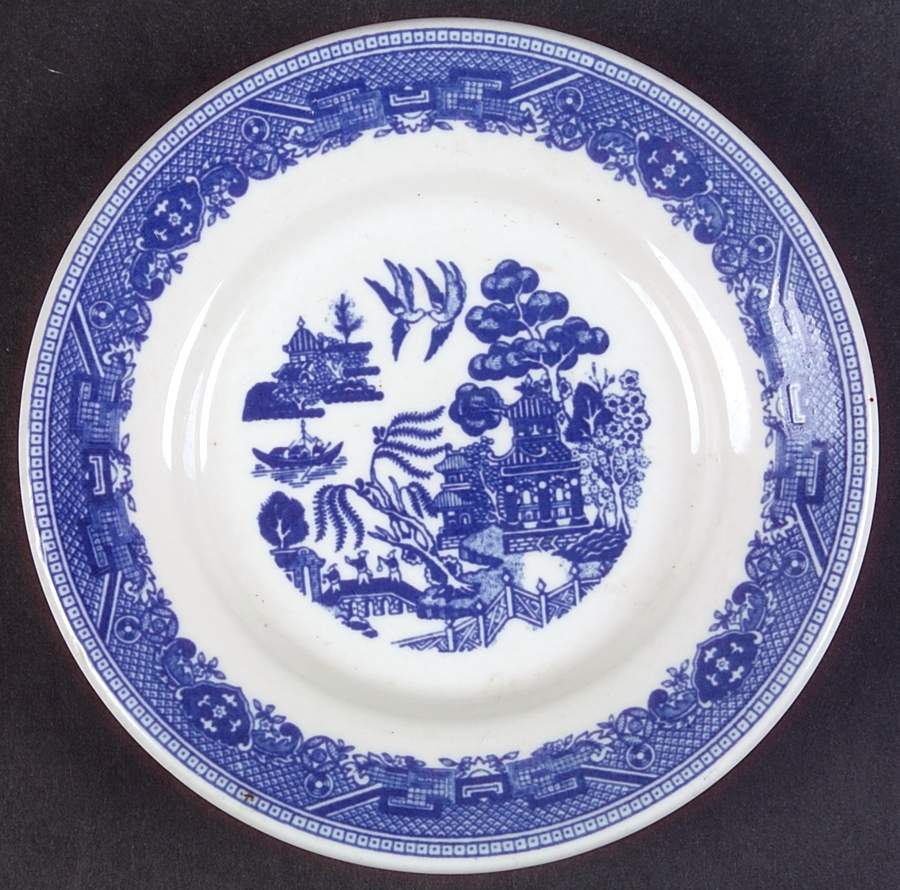 Blue Willow (Restaurant Ware) Small Bread & Butter Plate by Buffalo Pottery-1